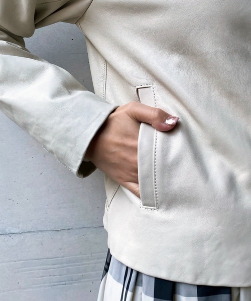 DouDou（ドゥドゥ）の「ノーカラーレザージャケット（ノーカラージャケット・レディース・オフホワイト/ブラック・FREE）」の17枚目の写真