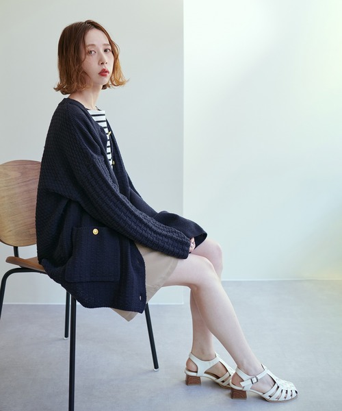 natural couture(ナチュラルクチュール)の「様々な編み地を楽しめる!いろいろ編み金釦ジャケットカーディガン(カーディガン/ボレロ・レディース・ベージュ/ネイビー/オフホワイト・FREE)」の5枚目の写真