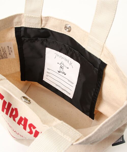 THRASHER（スラッシャー）の「CABVAS MINI TOTE BAG/スラッシャーキャンバストートバッグ（トートバッグ・メンズ・ホワイト×レッド/ホワイト×ブラック/ホワイト系その他・FREE）」の5枚目の写真