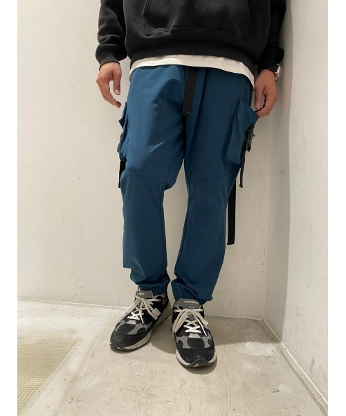 LUSOR(ルーソル)の「LUSOR/ルーソル/撥水SN CARGO PT/撥水ストレッチカーゴパンツ(カーゴパンツ・メンズ・ベージュ/カーキ/ブルー/ブラック/オレンジ・MEDIUM/SMALL/LARGE)」の16枚目の写真