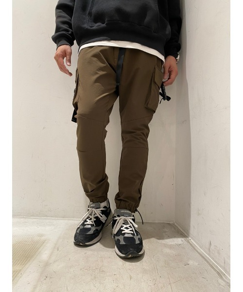 LUSOR(ルーソル)の「LUSOR/ルーソル/撥水SN CARGO PT/撥水ストレッチカーゴパンツ(カーゴパンツ・メンズ・ベージュ/カーキ/ブルー/ブラック/オレンジ・MEDIUM/SMALL/LARGE)」の13枚目の写真