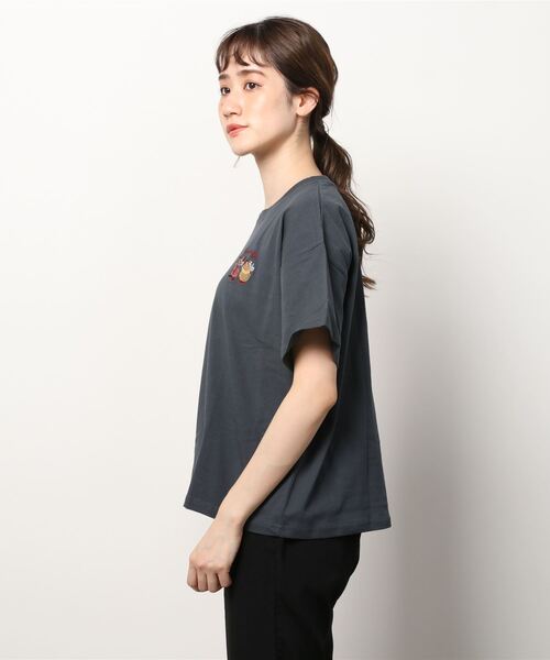 Disney ワンポイント刺繍半袖Tシャツ（Tシャツ/カットソー
