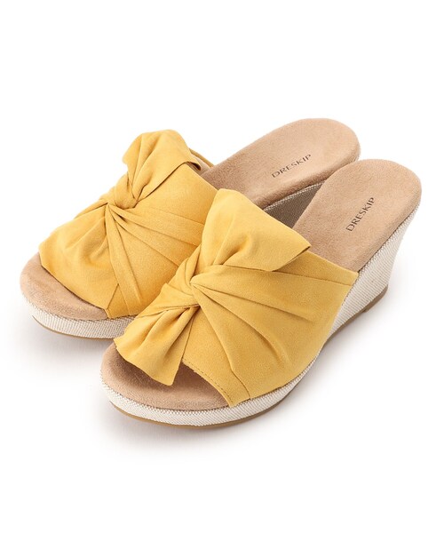 DRESKIP（ドレスキップ）の「◆【歩きやすい/ふかふか/まが～る】 ねじりリボンサンダル（サンダル・レディース・ブラック/ベージュ系/ブラウン系/イエロー/ブルー系3・25/55/45/35）」の5枚目の写真