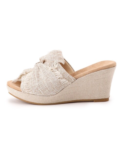 DRESKIP（ドレスキップ）の「◆【歩きやすい/ふかふか/まが～る】 ねじりリボンサンダル（サンダル・レディース・ブラック/ベージュ系/ブラウン系/イエロー/ブルー系3・25/55/45/35）」の7枚目の写真