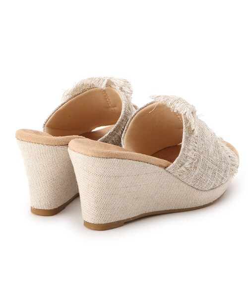 DRESKIP（ドレスキップ）の「◆【歩きやすい/ふかふか/まが～る】 ねじりリボンサンダル（サンダル・レディース・ブラック/ベージュ系/ブラウン系/イエロー/ブルー系3・25/55/45/35）」の8枚目の写真