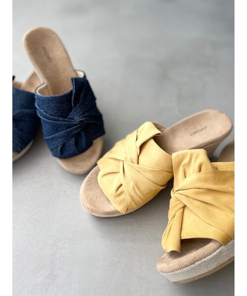 DRESKIP（ドレスキップ）の「◆【歩きやすい/ふかふか/まが～る】 ねじりリボンサンダル（サンダル・レディース・ブラック/ベージュ系/ブラウン系/イエロー/ブルー系3・25/55/45/35）」の13枚目の写真