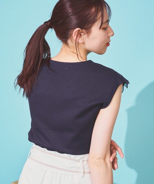 NOELA(ノエラ)の「フラワーカットワークトップス(Tシャツ/カットソー・レディース・ラベンダー/ネイビー/オフホワイト・フリー)」の16枚目の写真