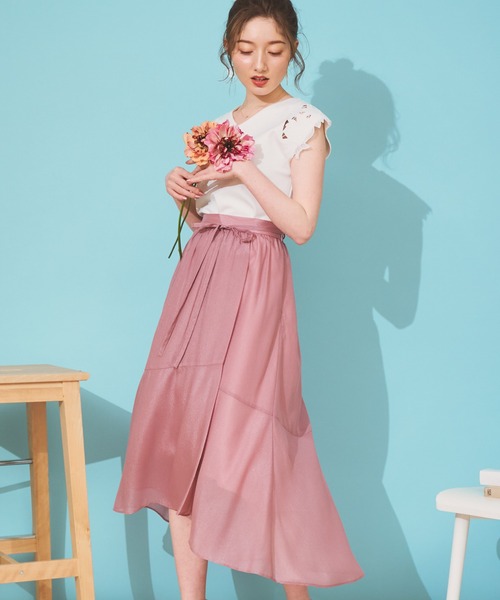 NOELA(ノエラ)の「フラワーカットワークトップス(Tシャツ/カットソー・レディース・ラベンダー/ネイビー/オフホワイト・フリー)」の6枚目の写真