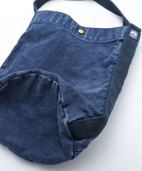 PORT CANVAS(ポートキャンバス)の「【PORT CANVAS/ポート キャンバス】別注キャンバスワンショルダーバッグ 製品洗い(ショルダーバッグ・メンズ・ベージュ/ライトグレー/オリーブ/ネイビー/ブラック/ライトパープル・FREE)」の21枚目の写真