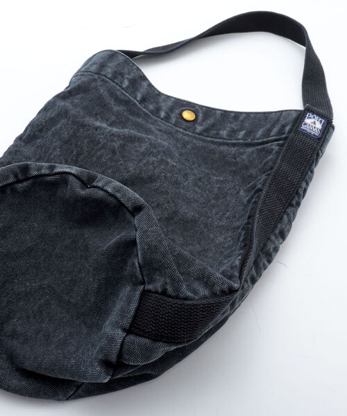 PORT CANVAS(ポートキャンバス)の「【PORT CANVAS/ポート キャンバス】別注キャンバスワンショルダーバッグ 製品洗い(ショルダーバッグ・メンズ・ベージュ/ライトグレー/オリーブ/ネイビー/ブラック/ライトパープル・FREE)」の19枚目の写真
