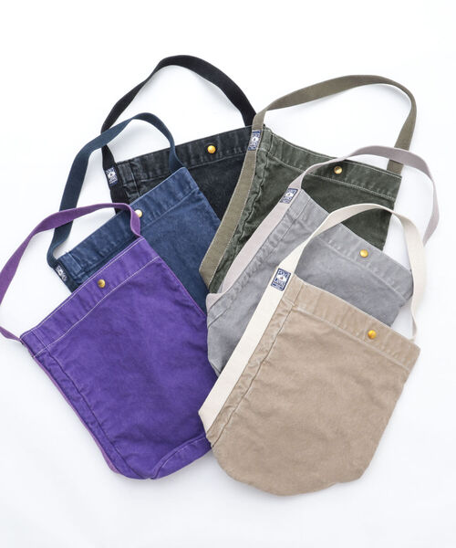 PORT CANVAS(ポートキャンバス)の「【PORT CANVAS/ポート キャンバス】別注キャンバスワンショルダーバッグ 製品洗い(ショルダーバッグ・メンズ・ベージュ/ライトグレー/オリーブ/ネイビー/ブラック/ライトパープル・FREE)」の15枚目の写真