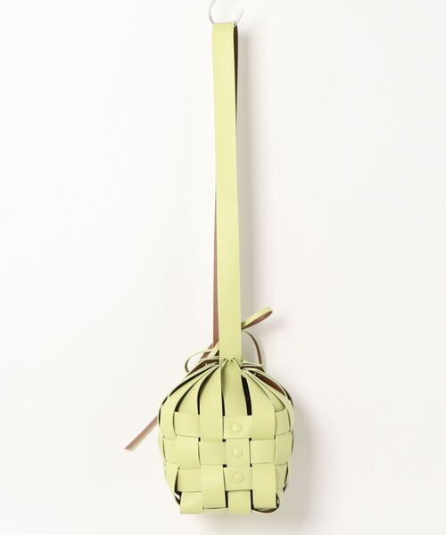 MARY AL TERNA（メアリオルターナ）の「【MARY AL TERNA(メアリオルターナ)】HUG MA2101BG-09（ショルダーバッグ・レディース・ライトグリーン/グレイッシュベージュ・FREE）」の5枚目の写真