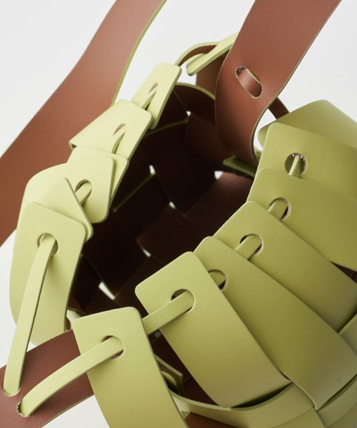 MARY AL TERNA（メアリオルターナ）の「【MARY AL TERNA(メアリオルターナ)】HUG MA2101BG-09（ショルダーバッグ・レディース・ライトグリーン/グレイッシュベージュ・FREE）」の10枚目の写真