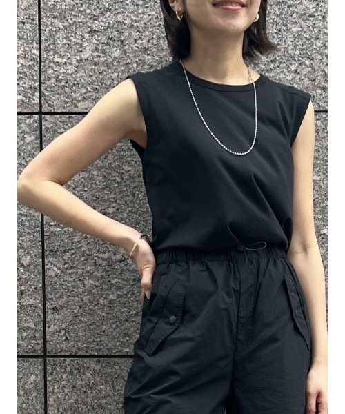 GAP（ギャップ）の「ソフトジャージー 丸裾 タンクトップ（タンクトップ・レディース・グリーン/グレー/ベージュ/ホワイト/ブルー/ブラック・L/XL/S/XS/M/XXS）」の3枚目の写真