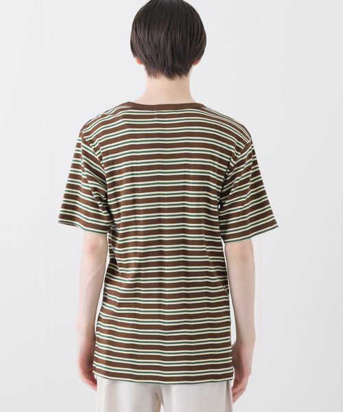 B.C STOCK（ベーセーストック）の「CRH RIB BORDER クルーネックTシャツ（Tシャツ/カットソー・メンズ・ブラウン/アイボリー・MEDIUM/LARGE/SMALL）」の17枚目の写真