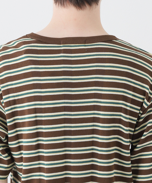 B.C STOCK（ベーセーストック）の「CRH RIB BORDER クルーネックTシャツ（Tシャツ/カットソー・メンズ・ブラウン/アイボリー・MEDIUM/LARGE/SMALL）」の19枚目の写真