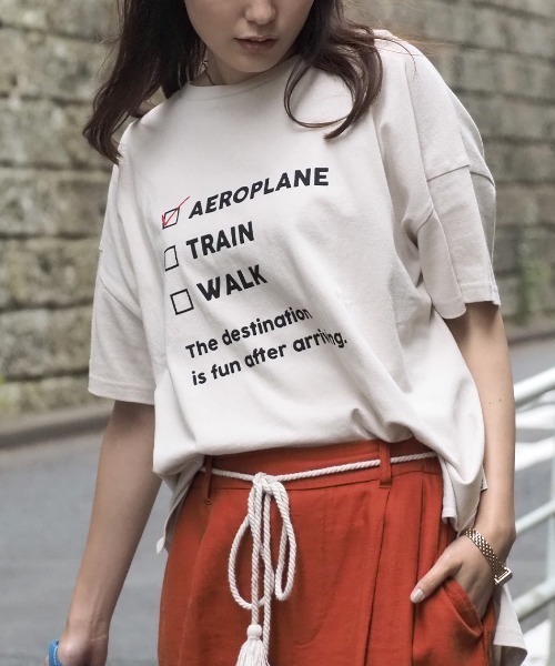FUNALIVE(ファンアライブ)の「AMERICAN FUDGE トラベルモチーフ5分袖Tシャツ(Tシャツ/カットソー・レディース・グリーン/ラベンダー/ナチュラル/オフホワイト/ブラック・FREE)」の4枚目の写真