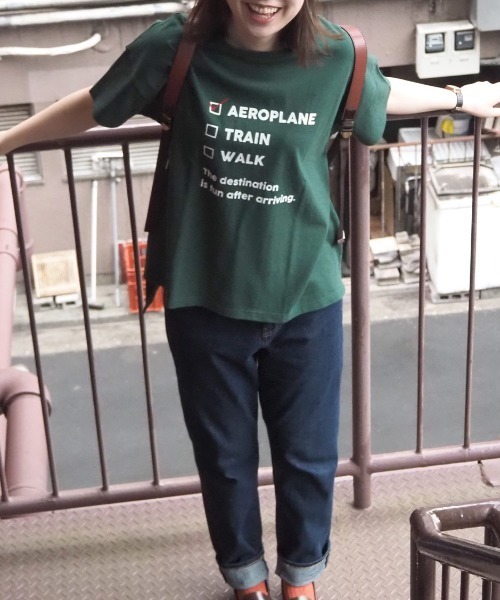 FUNALIVE(ファンアライブ)の「AMERICAN FUDGE トラベルモチーフ5分袖Tシャツ(Tシャツ/カットソー・レディース・グリーン/ラベンダー/ナチュラル/オフホワイト/ブラック・FREE)」の2枚目の写真