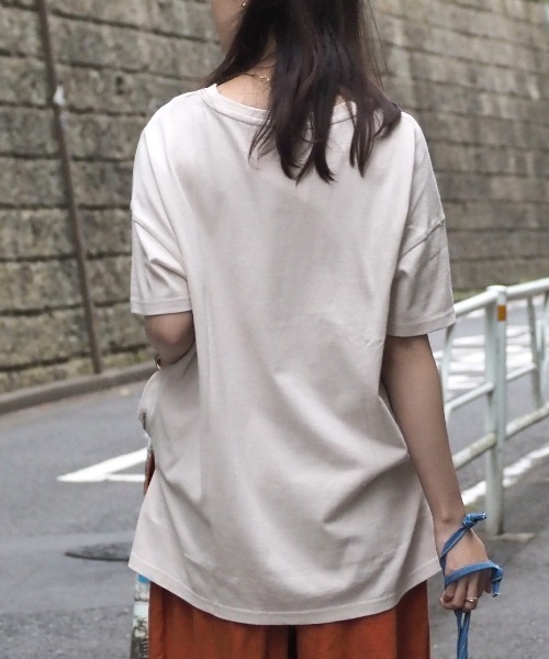FUNALIVE(ファンアライブ)の「AMERICAN FUDGE トラベルモチーフ5分袖Tシャツ(Tシャツ/カットソー・レディース・グリーン/ラベンダー/ナチュラル/オフホワイト/ブラック・FREE)」の22枚目の写真