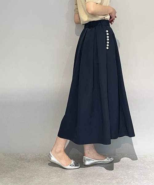 PICCIN PERLA（ピッチンペルラ）の「ポケットパールタックスカート（スカート・レディース・ブラック/ネイビー・S/M）」の6枚目の写真