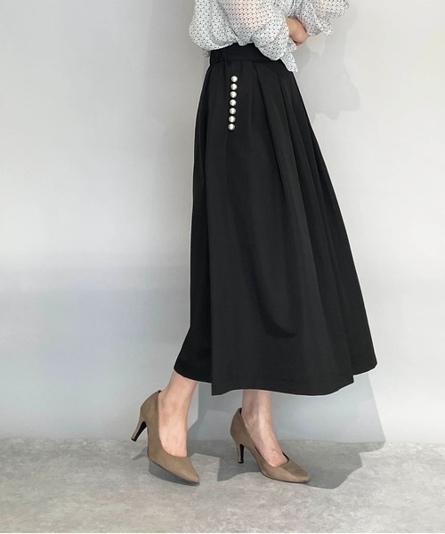 PICCIN PERLA（ピッチンペルラ）の「ポケットパールタックスカート（スカート・レディース・ブラック/ネイビー・S/M）」の16枚目の写真