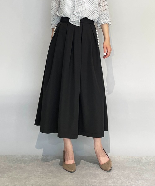 PICCIN PERLA（ピッチンペルラ）の「ポケットパールタックスカート（スカート・レディース・ブラック/ネイビー・S/M）」の15枚目の写真