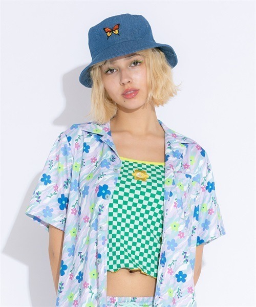 Candy Stripper（キャンディストリッパー）の「TINY BUTTERFLY BUCKET ハット（ハット・レディース・インディゴブルー/オフホワイト・FREE）」の6枚目の写真