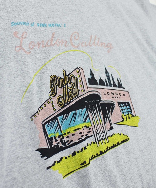 RNA（アールエヌエー）の「M1925 PINK MOTEL ロンドンソーホーＢＩＧ Ｔシャツ（Tシャツ/カットソー・レディース・ホワイト/ベージュ/杢グレー・MEDIUM）」の9枚目の写真