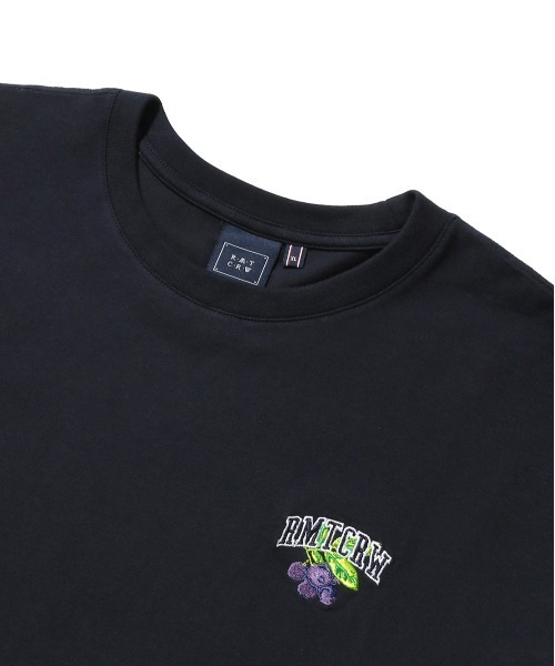 ROMANTIC CROWN（ロマンティッククラウン）の「【ROMANTIC CROWN】FRUIT QUOKKA TEE / ロマンティッククラウン フルーツ ワラビー グラフィック Tシャツ（Tシャツ/カットソー・メンズ・ネイビー/ホワイト・LARGE/MEDIUM）」の19枚目の写真