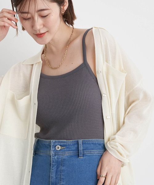 earth music&ecology（アースミュージックアンドエコロジー）の「カップ付きキャミソール（キャミソール・レディース・チャコールグレー/アイボリー/グレイッシュベージュ/ダークブラウン・S/M）」の3枚目の写真