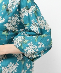 【美品】ク39 LOURMARIN ルールマラン　リバティブラウス　黒　花柄 美品】ク39 LOURMARIN ルールマラン リバティブラウス 黒 花柄