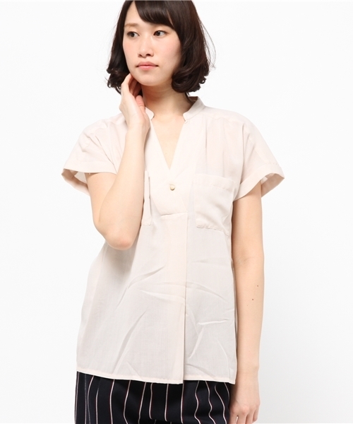 OUTLET（アウトレット）の「【Discoat】ポケ付スキッパーブラウス（シャツ/ブラウス・レディース・オフホワイト/クリーム・FREE）」の2枚目の写真