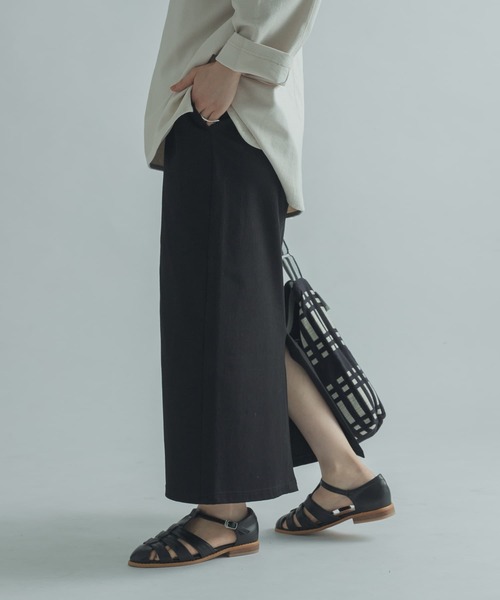 FORK&SPOON（フォークアンドスプーン）の「FORK&SPOON　カットストレートスカート（スカート・レディース・ブラック/ライトベージュ・1/2）」の9枚目の写真