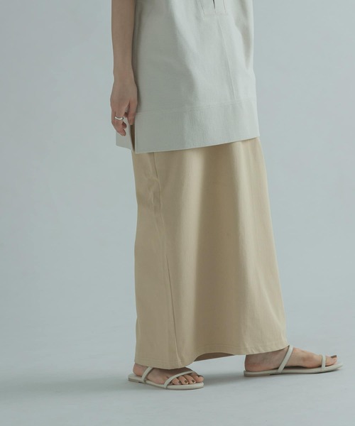 FORK&SPOON（フォークアンドスプーン）の「FORK&SPOON　カットストレートスカート（スカート・レディース・ブラック/ライトベージュ・1/2）」の19枚目の写真