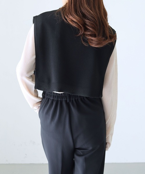 cheriella（シェリエラ）の「【cheriella】WEB限定ダンボールニットショートベスト（ベスト・レディース・ブラック・M）」の12枚目の写真
