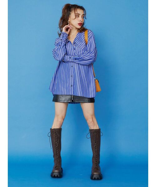 EVRIS（エヴリス）の「フェイクレザージップミニスカート（スカート・レディース・ブラック/ブラウン/ブルー・SMALL/MEDIUM）」の12枚目の写真