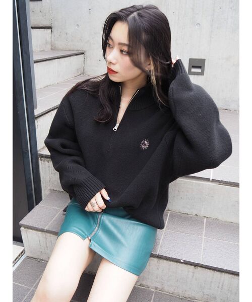 EVRIS（エヴリス）の「フェイクレザージップミニスカート（スカート・レディース・ブラック/ブラウン/ブルー・SMALL/MEDIUM）」の13枚目の写真