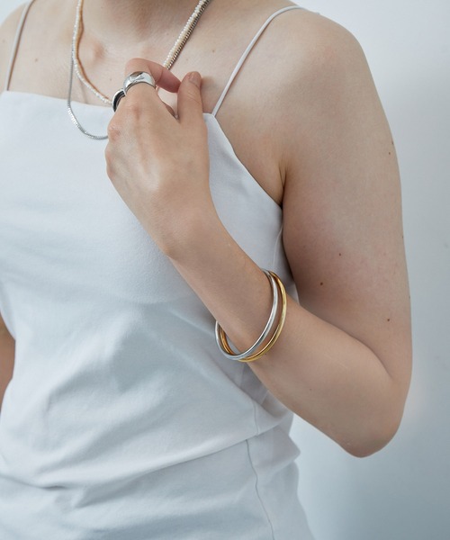 ital. from JUNRed / combine bangle