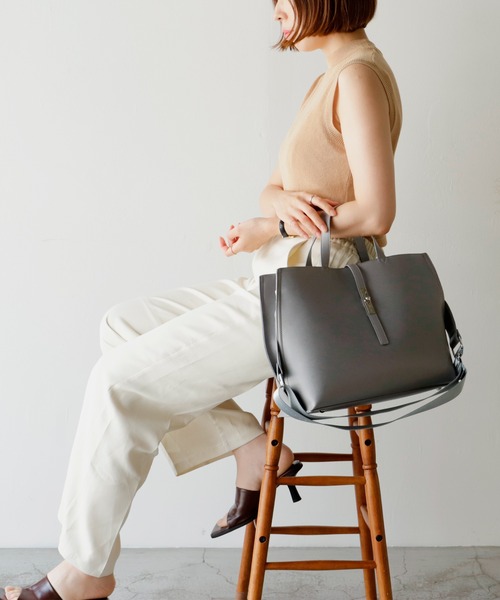 VitaFelice（ヴィータフェリーチェ）の「3ルームビジネストートバッグ（トートバッグ・レディース・ライトグレー/グレー/ブラック/チャコール・FREE）」の10枚目の写真