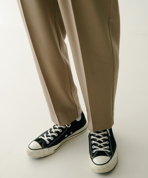 ITEMS URBANRESEARCH（アイテムズ アーバンリサーチ）の「『セットアップ対応』 TR スラックス（スラックス・メンズ・グリーン/ベージュ/ブラック/ネイビー・LARGE/MEDIUM）」の18枚目の写真