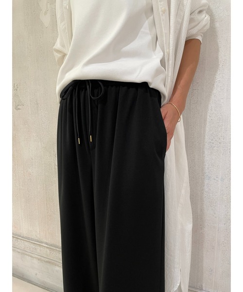 BEARDSLEY（ビアズリー）の「トラックバギーパンツ：低身長・ウエストゴム・高身長にも３サイズ展開（その他パンツ・レディース・ホワイト/ブラック・1/2/0）」の12枚目の写真