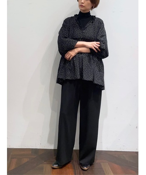 BEARDSLEY（ビアズリー）の「トラックバギーパンツ：低身長・ウエストゴム・高身長にも３サイズ展開（その他パンツ・レディース・ホワイト/ブラック・1/2/0）」の16枚目の写真