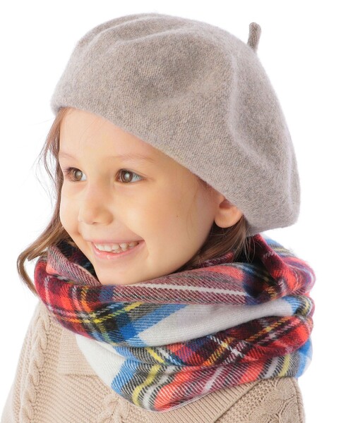 SHIPS（シップス）の「SHIPS KIDS:ベレー帽（ハンチング/ベレー帽・キッズ・ブラック/ベージュ/グレー・ONE SIZE）」の3枚目の写真