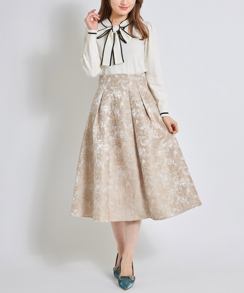tocco closet(トッコ クローゼット)の「配色ライン入りボウタイりぼんニットプルオーバー(ニット/セーター・レディース・グレイッシュブルー/ピンク系その他/オフホワイト/ブラック/ベージュ・M)」の6枚目の写真