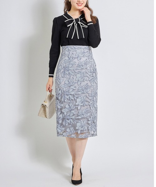 tocco closet(トッコ クローゼット)の「配色ライン入りボウタイりぼんニットプルオーバー(ニット/セーター・レディース・グレイッシュブルー/ピンク系その他/オフホワイト/ブラック/ベージュ・M)」の11枚目の写真