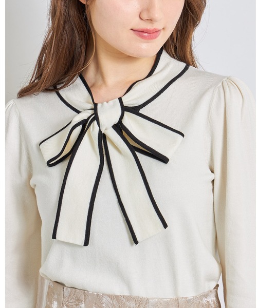 tocco closet(トッコ クローゼット)の「配色ライン入りボウタイりぼんニットプルオーバー(ニット/セーター・レディース・グレイッシュブルー/ピンク系その他/オフホワイト/ブラック/ベージュ・M)」の8枚目の写真
