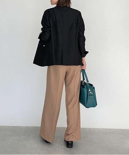 PICCIN PERLA（ピッチンペルラ）の「パールボタンテーラードジャケット（テーラードジャケット・レディース・ベージュ/ブラック・M）」の8枚目の写真