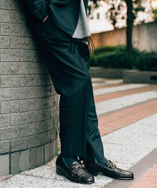 EDIFICE（エディフィス）の「サキソニー 1タック スラックス【セットアップ着用可】（その他パンツ・メンズ・ネイビー/ベージュ系その他/ブラウン/カーキ・LARGE/SMALL/X-LARGE/MEDIUM）」の3枚目の写真