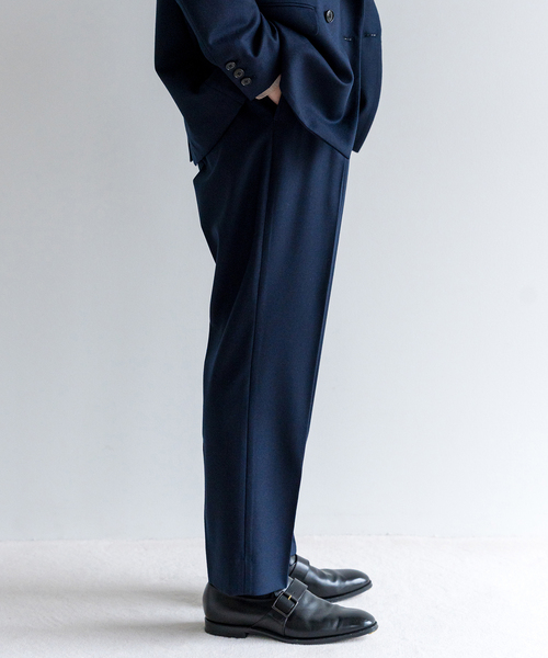 EDIFICE（エディフィス）の「サキソニー 1タック スラックス【セットアップ着用可】（その他パンツ・メンズ・ネイビー/ベージュ系その他/ブラウン/カーキ・LARGE/SMALL/X-LARGE/MEDIUM）」の9枚目の写真