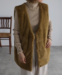 r. | 2022　秋冬新作　　ファー×縦キルト　リバーシブルベスト(ベスト)